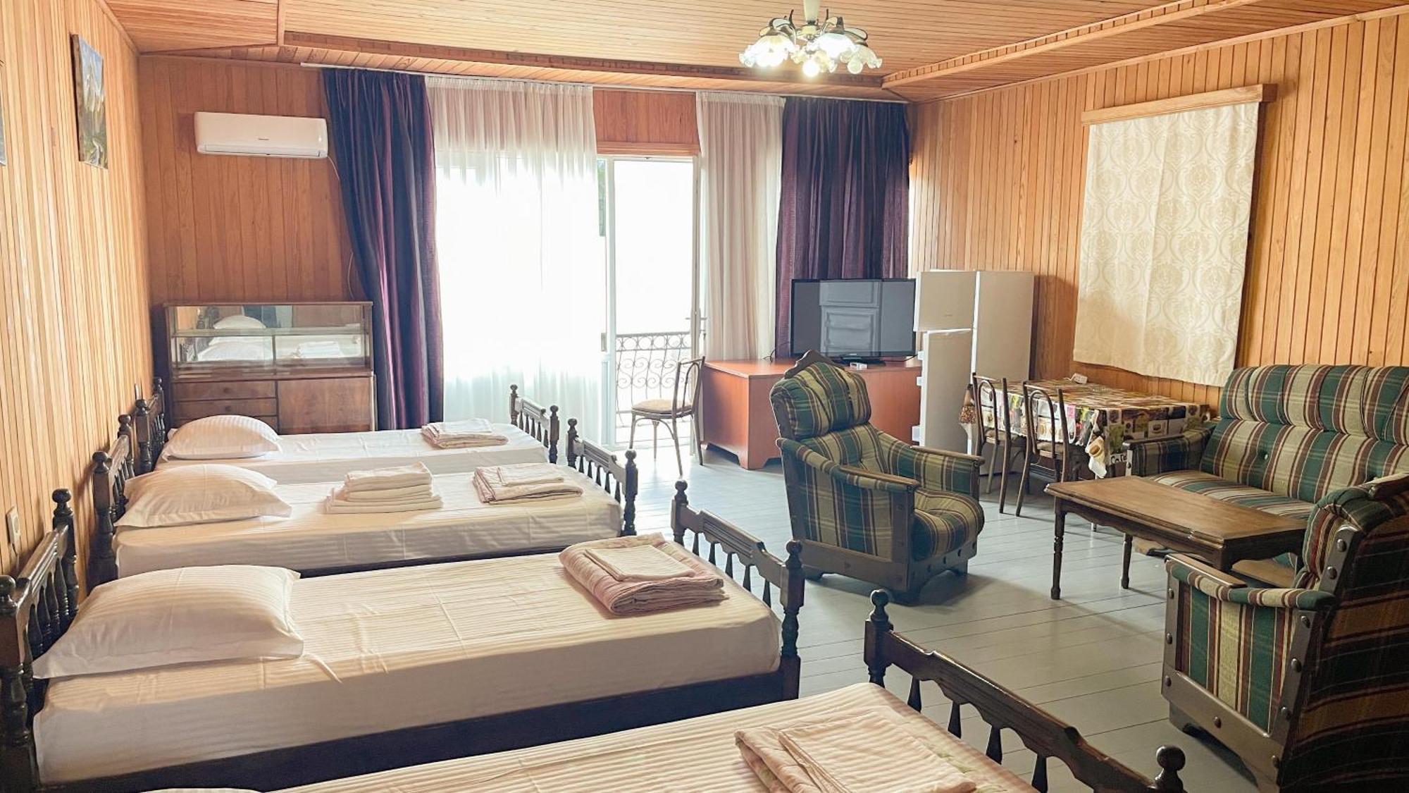 Guesthouse On Agmashenebeli 328 Kobuleti Dış mekan fotoğraf